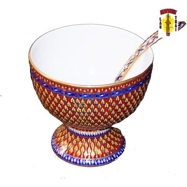 Benjarong Soup Tureens ladle 11" Diameter with Ladle