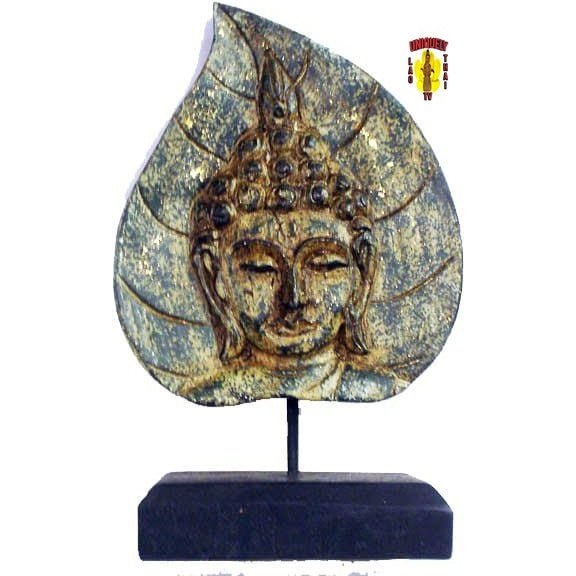Green 1 Buddha Face on Leaf
