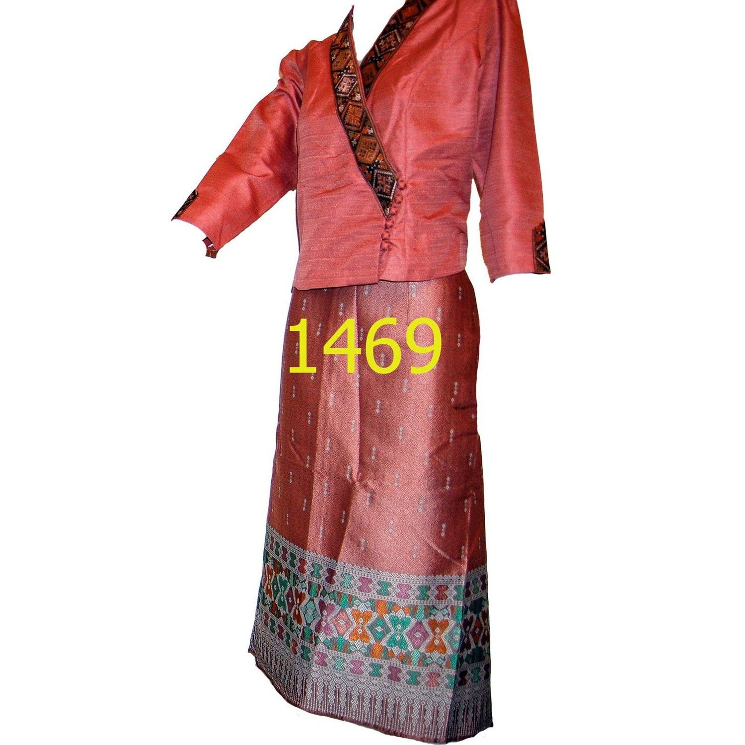 Traditional Lao Clothing