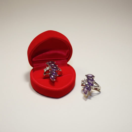 Amethyst and Quartz Finger Ring Single Ring