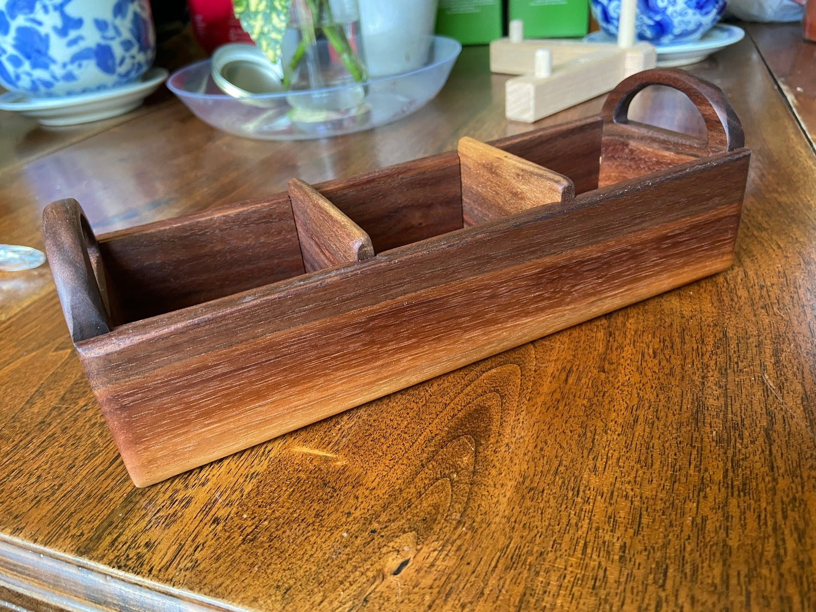 Hand-made Walnut Tea Caddy - Custom Tea Leaf Engraving