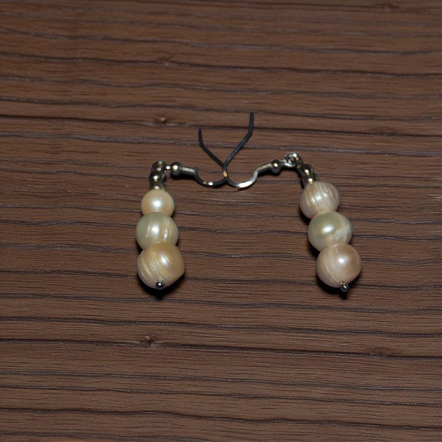 Pearl Earring Pair with Hook