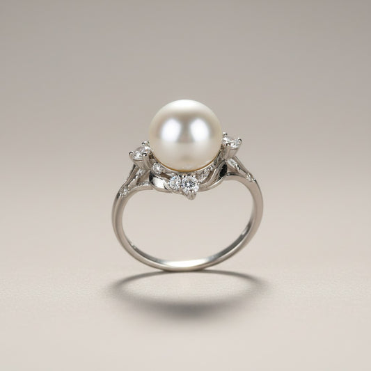 Single White-Pearl Silver Ring 8.5