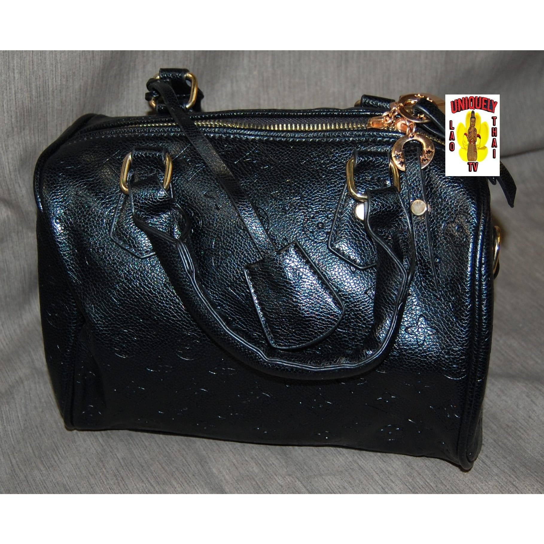 Cowhide Handbag Black-1