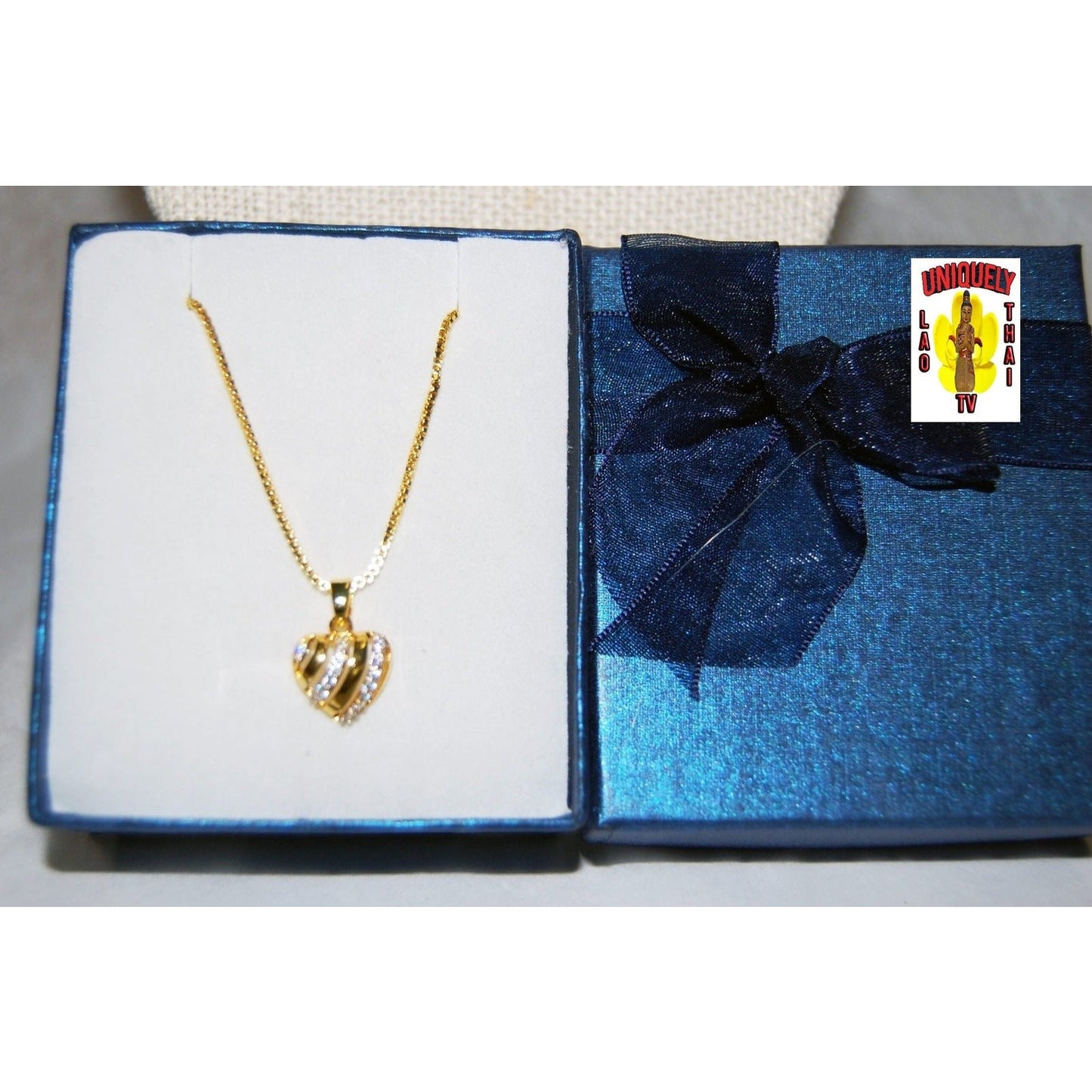 Gold-Plated Necklace and Pendant JE-ST-09