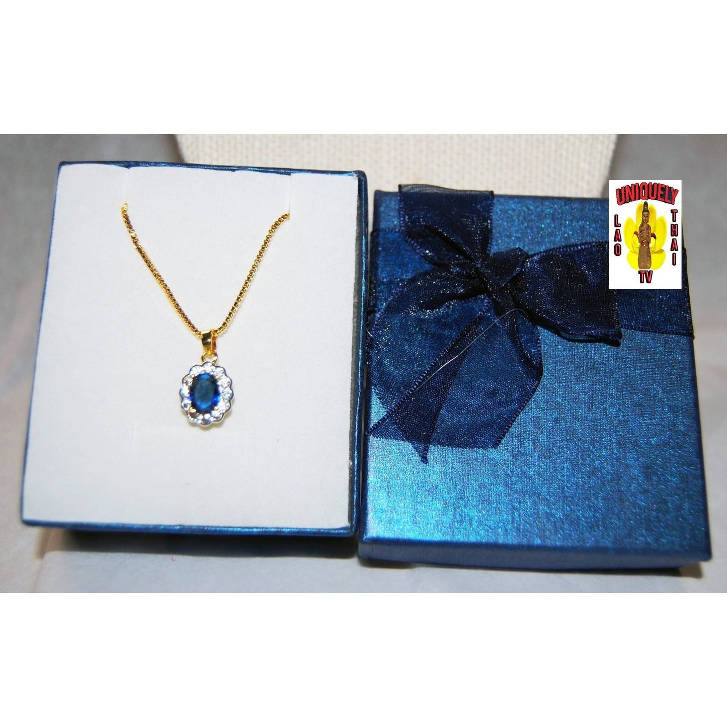Gold-Plated Necklace and Pendant JE-ST-10