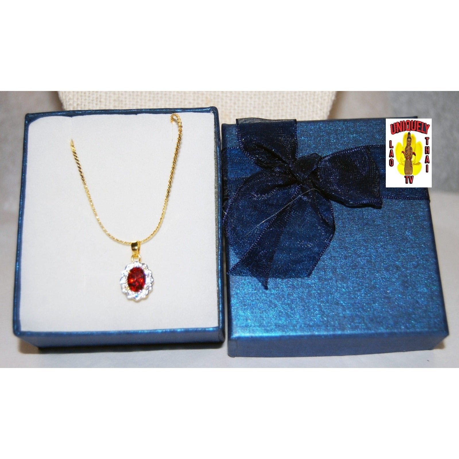 Gold-Plated Necklace and Pendant JE-ST-11