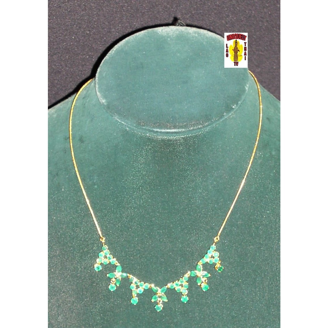 Necklace of Seven Green Flowers