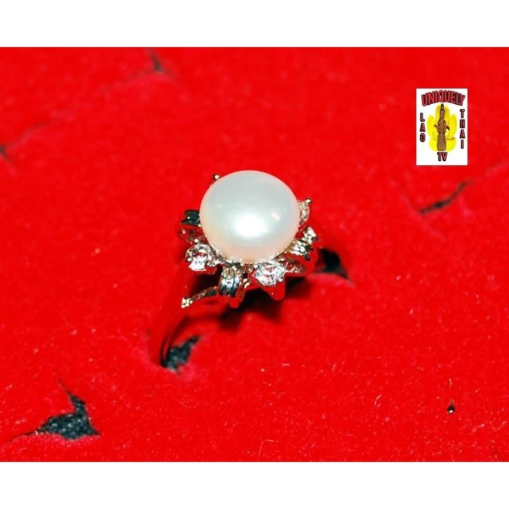 Single White Pearl Silver Ring