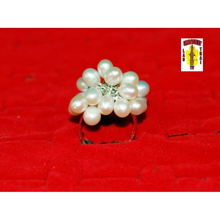 White Pearl Ring Silver