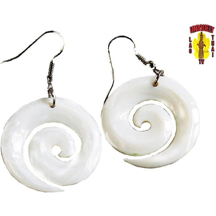 White Swirl Seashell Earring